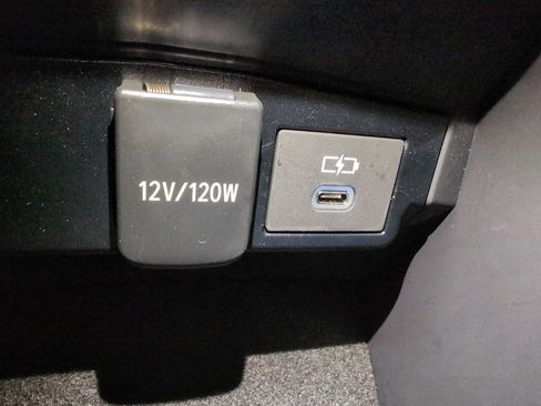 Certified 2025 Toyota Corolla SE w/ SE Premium Package FWD image 41