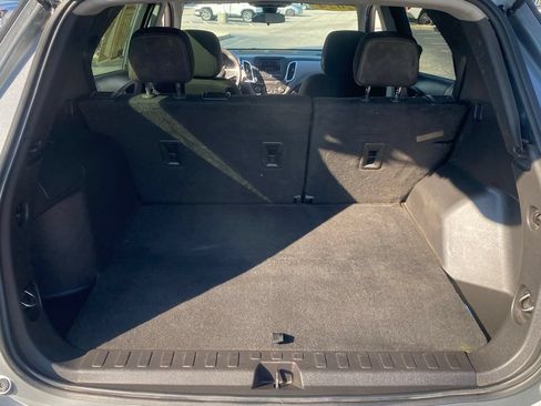 Used 2024 Chevrolet Equinox LS w/ Sport Edition FWD image 11