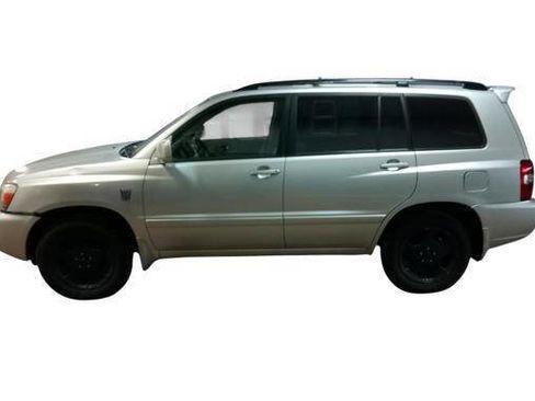 Used 2005 Toyota Highlander Limited AWD/4WD image 2