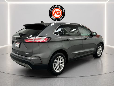 Used 2021 Ford Edge SEL w/ Convenience Package FWD image 7