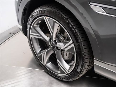 New 2026 Genesis GV80 3.5T Prestige AWD/4WD image 13