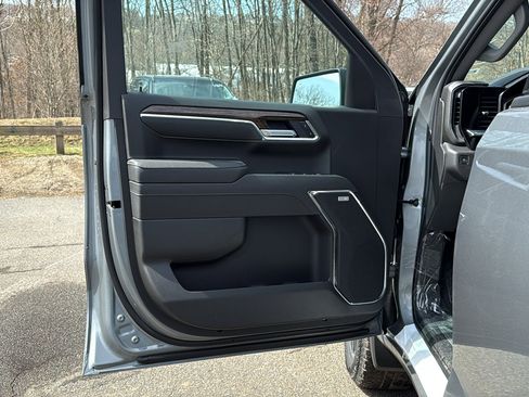 New 2026 GMC Sierra 1500 Elevation image 7