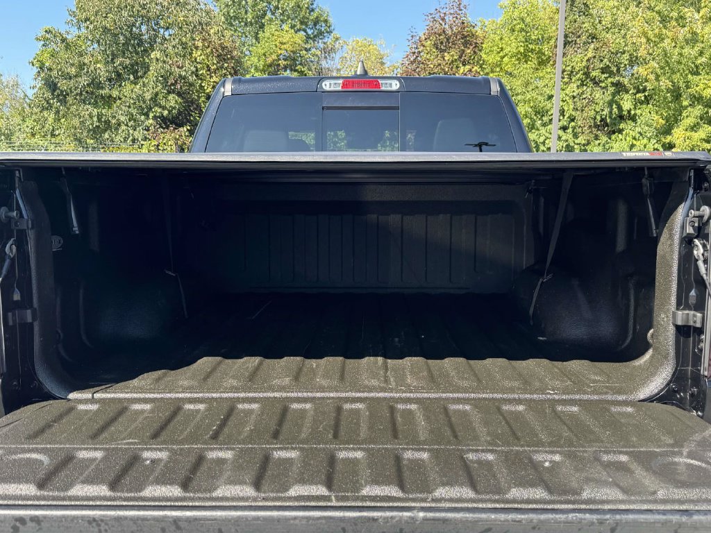 Used 2022 RAM 1500 Rebel AWD/4WD image 30