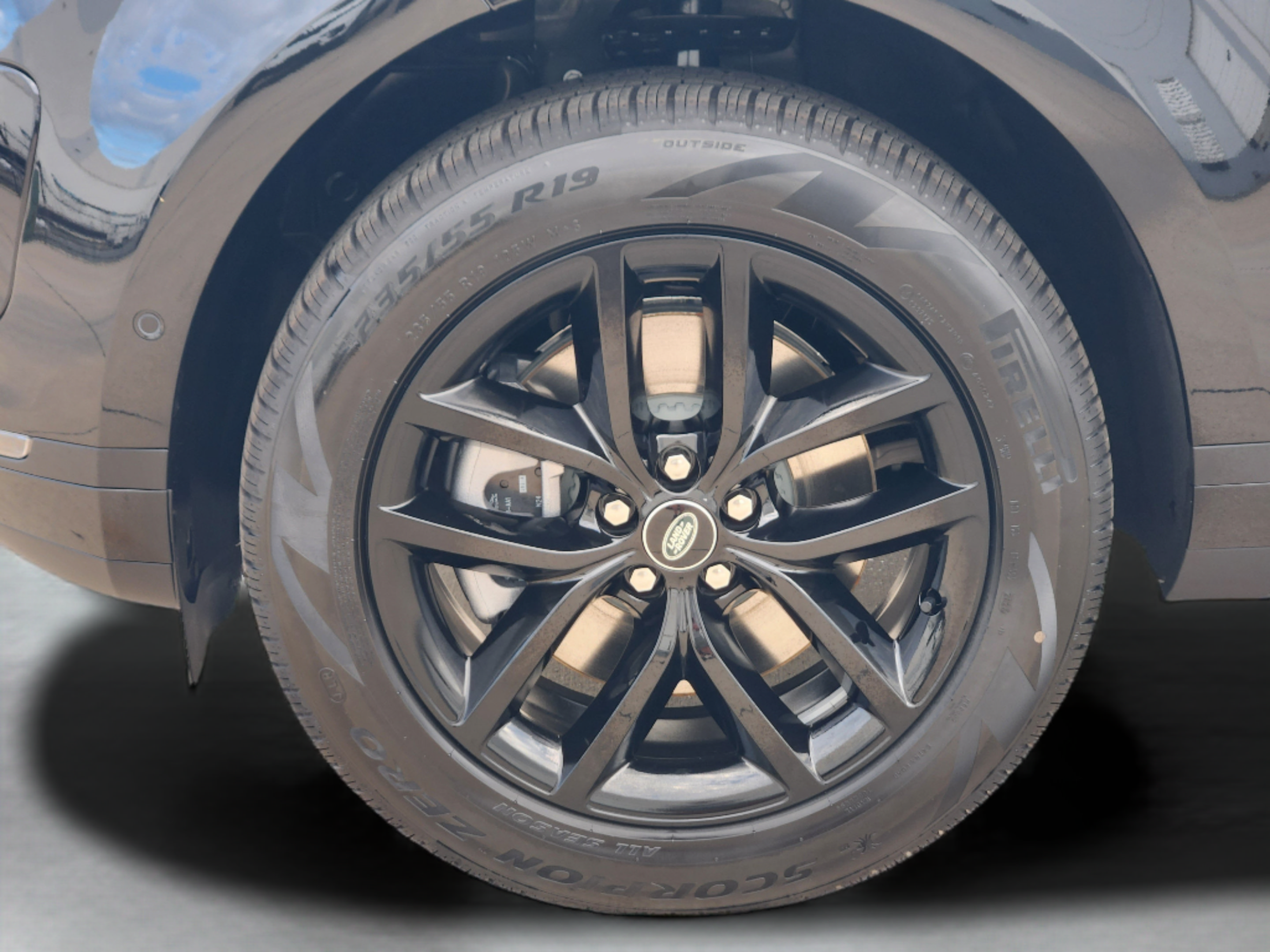 New 2026 Land Rover Range Rover Evoque S AWD/4WD image 10