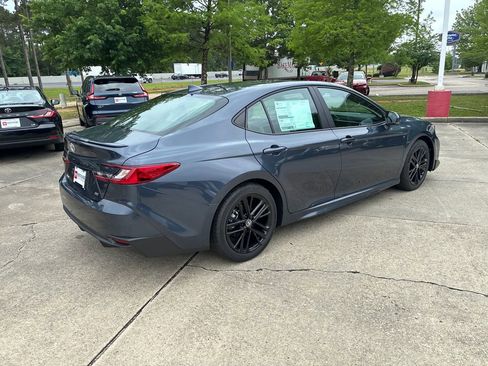 New 2026 Toyota Camry SE FWD image 7