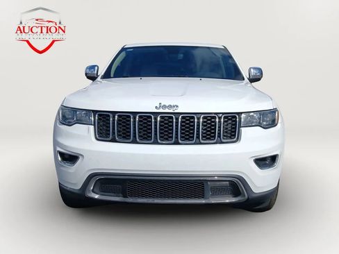 Used 2020 Jeep Grand Cherokee Limited image 2