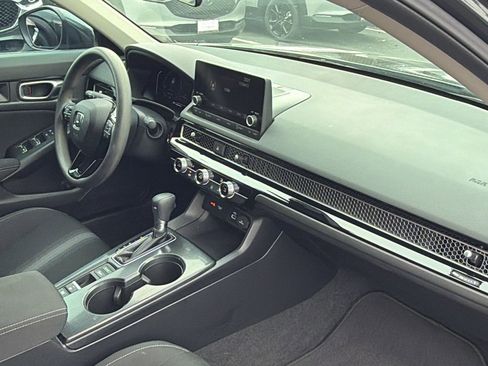 Used 2023 Honda Civic LX image 34