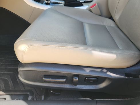 Used 2013 Honda Accord EX-L image 18