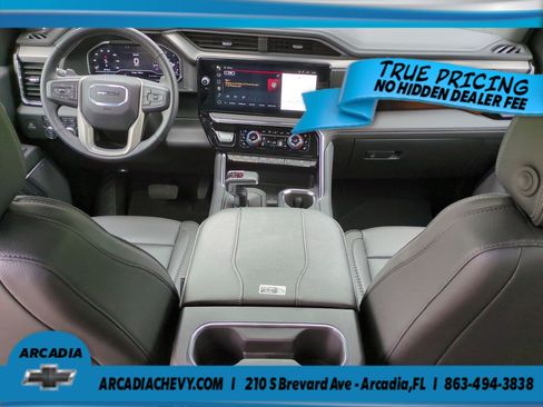 Used 2024 GMC Sierra 1500 Denali w/ Denali Reserve Package AWD/4WD image 15
