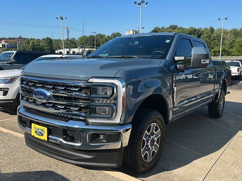Used 2023 Ford F250 Lariat w/ Lariat Ultimate Package AWD/4WD image 5
