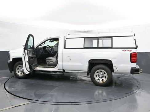 Used 2018 Chevrolet Silverado 1500 W/T w/ WT Convenience Package AWD/4WD image 35