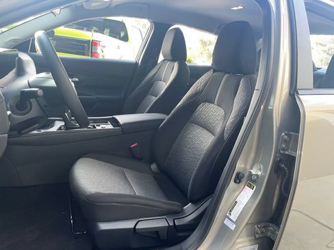 New 2026 Nissan Sentra SV w/ Floor Mat Package FWD image 10