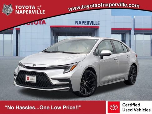 Certified 2025 Toyota Corolla SE image 1