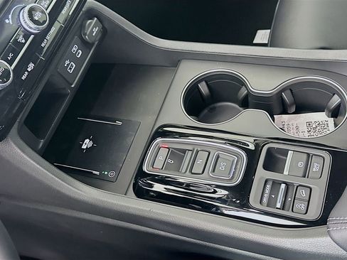 New 2025 Honda Pilot EX-L image 14