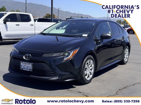 Used 2024 Toyota Corolla LE FWD image 3