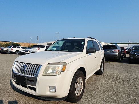 Used 2010 Mercury Mariner 2WD image 1