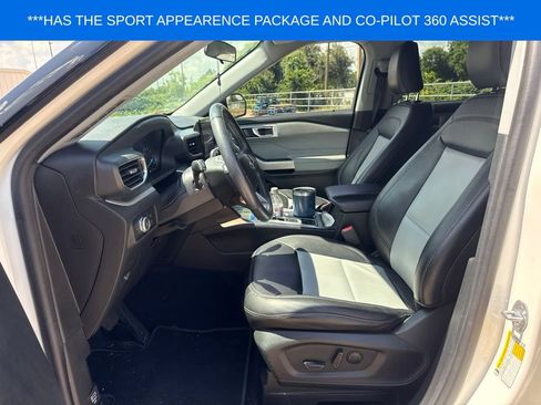 Used 2022 Ford Explorer XLT w/ Equipment Group 202A RWD image 12