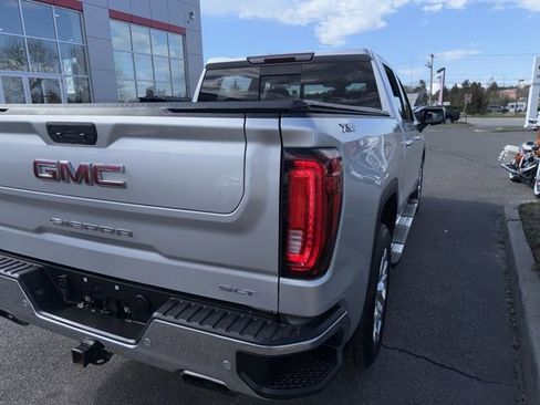 Used 2021 GMC Sierra 1500 SLT w/ SLT Premium Plus Package image 6