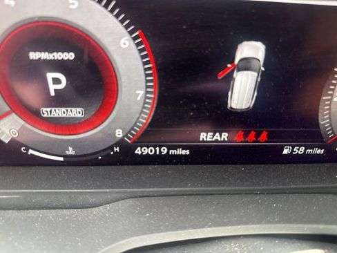 Certified 2022 Nissan Rogue Platinum w/ Head-Up Display Package FWD image 8