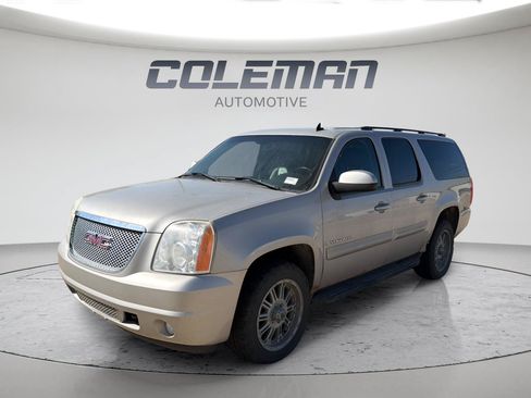Used 2008 GMC Yukon XL SLT w/ SLT Preferred Equipment Group AWD/4WD image 1
