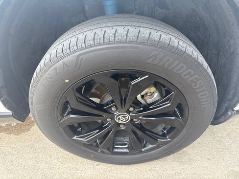Used 2023 Toyota RAV4 SE AWD/4WD image 5