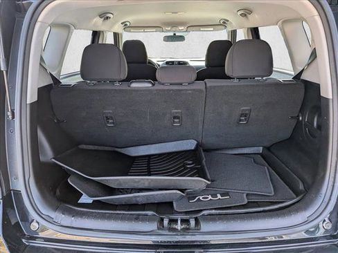 Used 2018 Kia Soul image 7