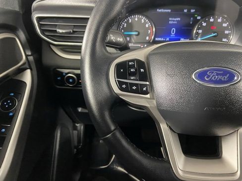 Used 2023 Ford Explorer XLT w/ Equipment Group 202A image 20