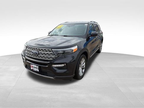 Used 2022 Ford Explorer Limited AWD/4WD image 5