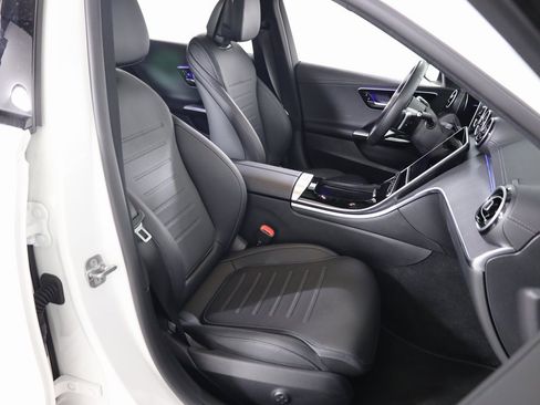 Used 2025 Mercedes-Benz C 300 C 300 image 39