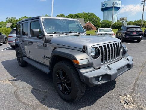 Used 2019 Jeep Wrangler Unlimited Sport AWD/4WD image 4