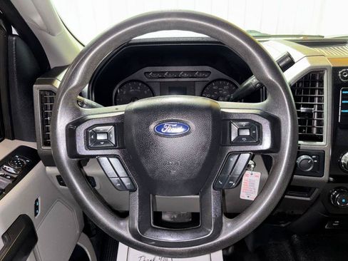 Used 2019 Ford F250 XL w/ Power Equipment Group RWD image 18