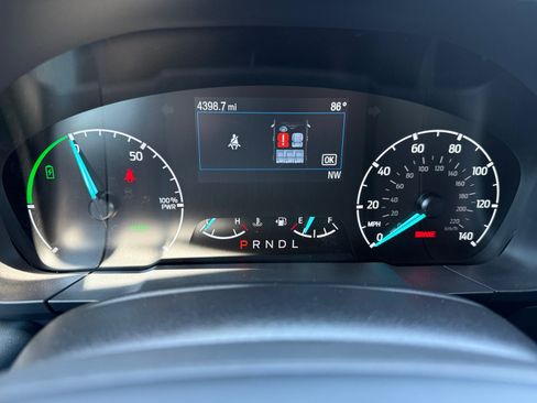 Used 2024 Ford Maverick XLT w/ XLT Luxury Package FWD image 11