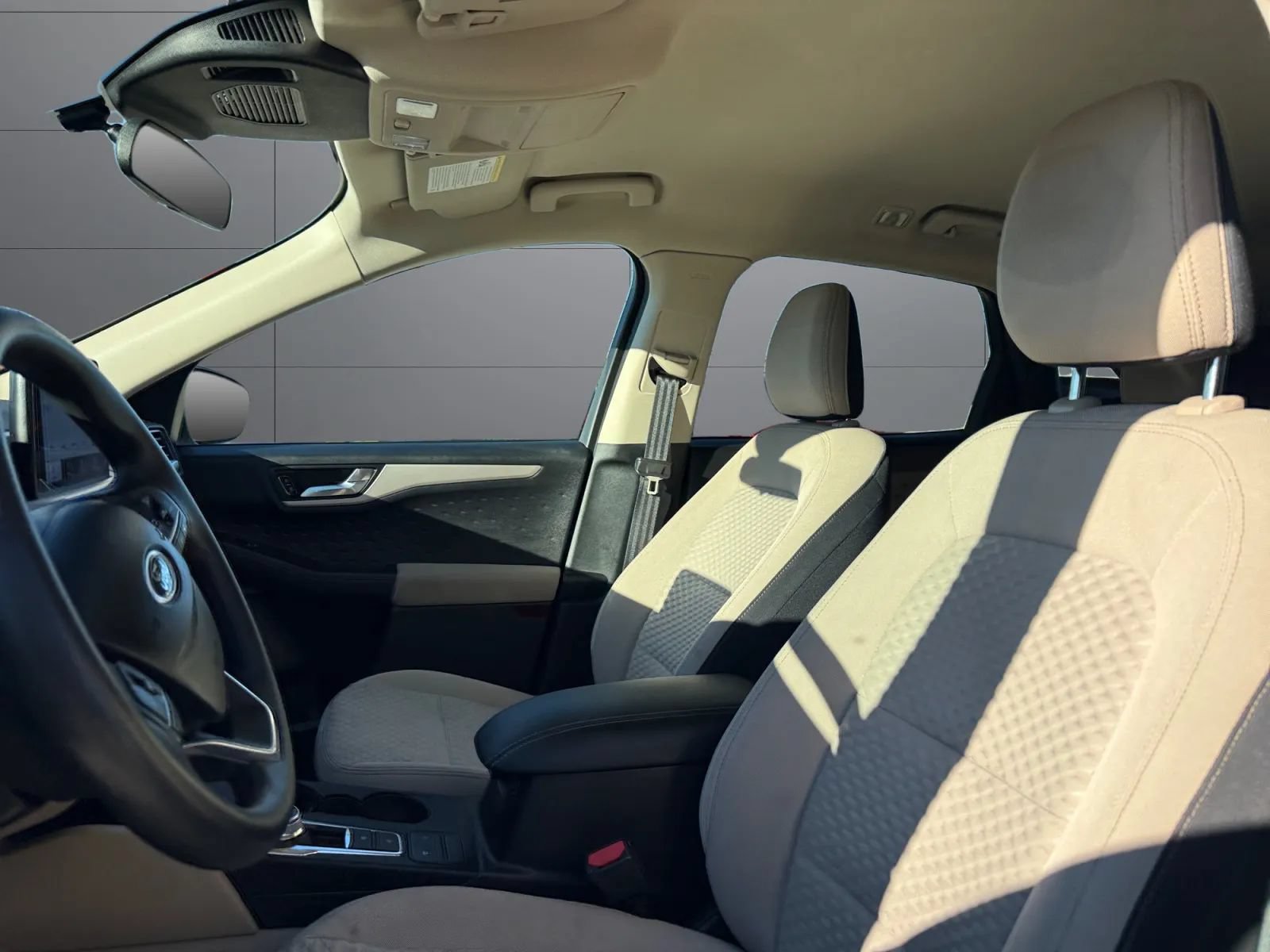 Used 2020 Ford Escape SE AWD/4WD image 16