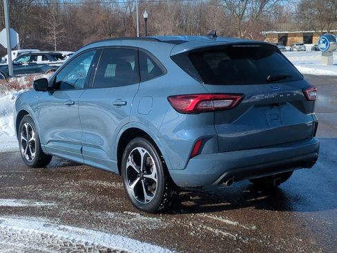 Used 2023 Ford Escape ST-Line Elite w/ Premium Technology Package image 6