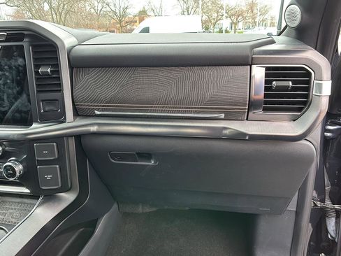 Used 2022 Ford F150 Platinum w/ Equipment Group 701A High AWD/4WD image 23