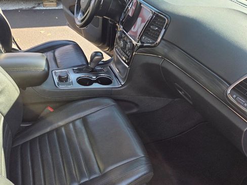 Used 2020 Jeep Grand Cherokee Limited X image 13