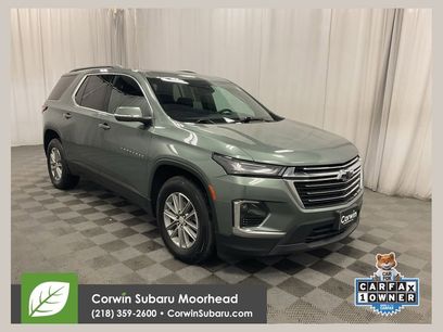 Used 2023 Chevrolet Traverse LT w/ Rear Camera Mirror Package