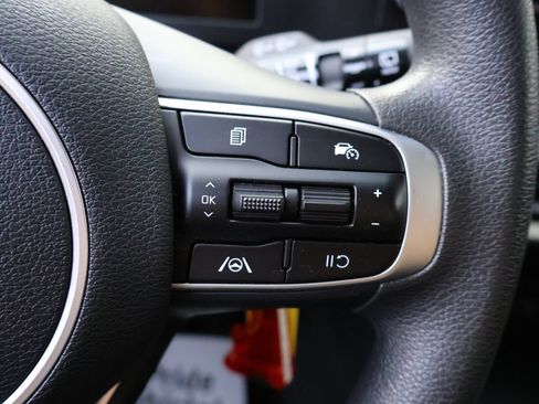 Used 2023 Kia Sportage LX AWD/4WD image 26