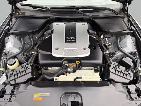 Used 2011 INFINITI G37 Journey w/ Premium Pkg image 28