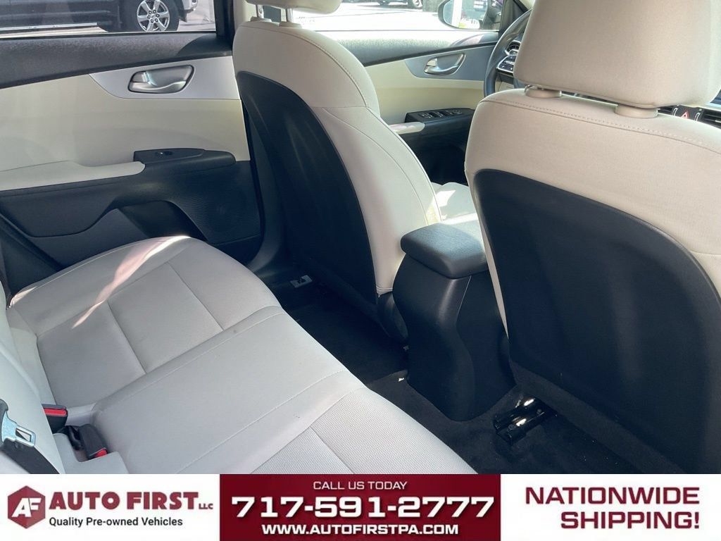 Used 2022 Kia Forte LXS FWD image 15