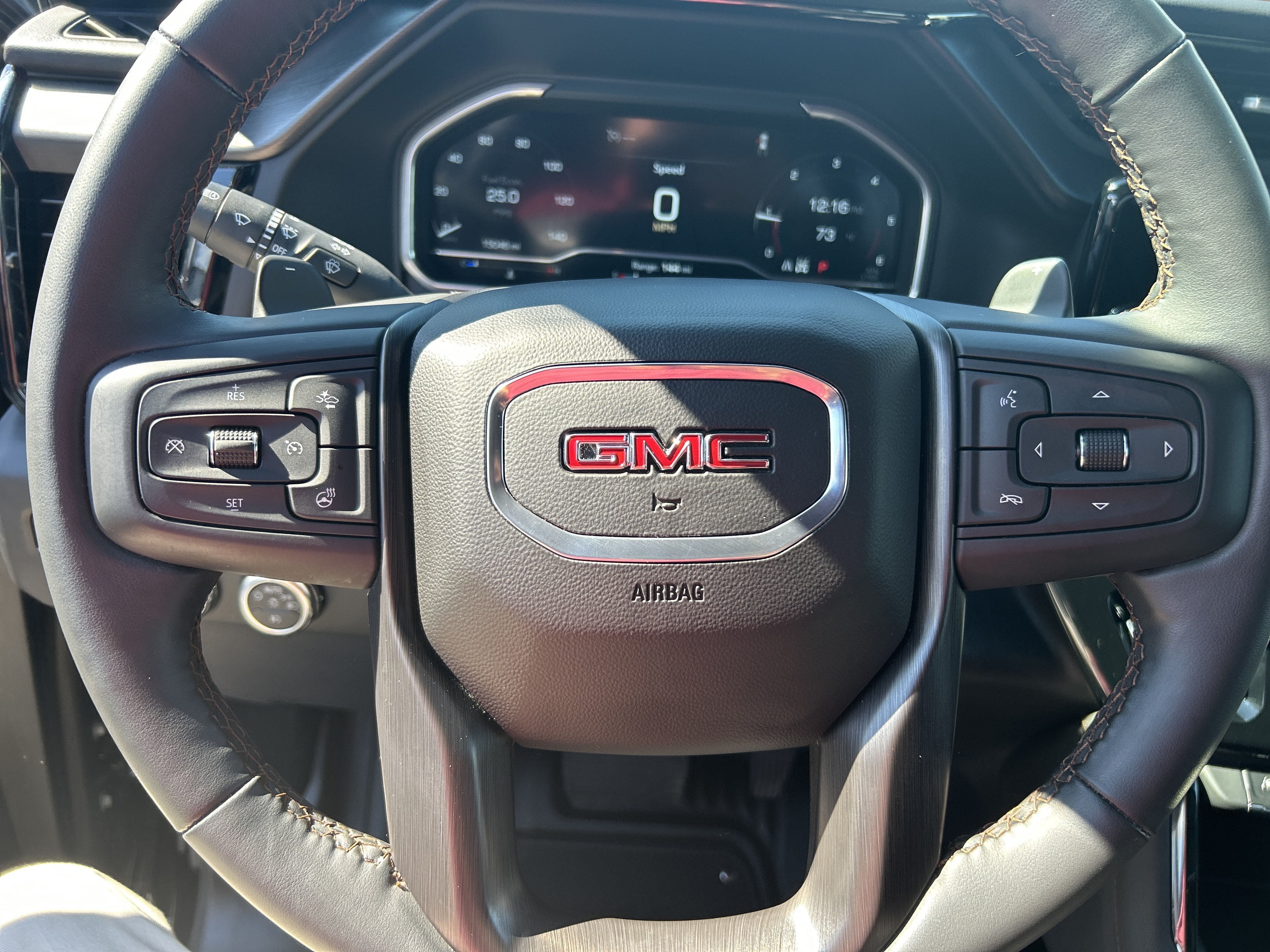 Used 2023 GMC Sierra 1500 AT4 w/ AT4 Premium Package AWD/4WD image 17