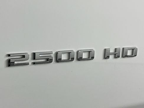 Used 2025 Chevrolet Silverado 2500 LT w/ Safety Package image 34