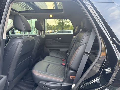 Certified 2024 Nissan Pathfinder Platinum w/ Cargo Package image 7