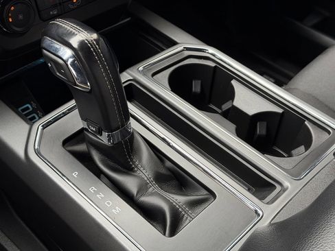 Used 2018 Ford F150 XLT w/ Equipment Group 302A Luxury image 15