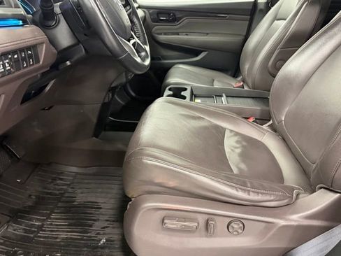 Used 2019 Honda Odyssey Elite image 11