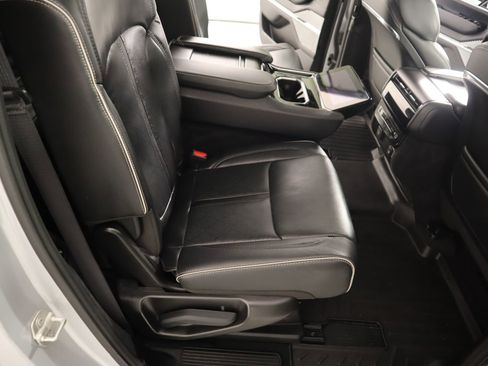 Used 2024 Jeep Grand Wagoneer Series II w/ Quick Order Packagew 28T AWD/4WD image 16