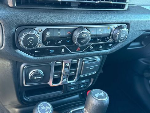 New 2025 Jeep Wrangler Unlimited Sport S 4xe w/ Convenience Group AWD/4WD image 31