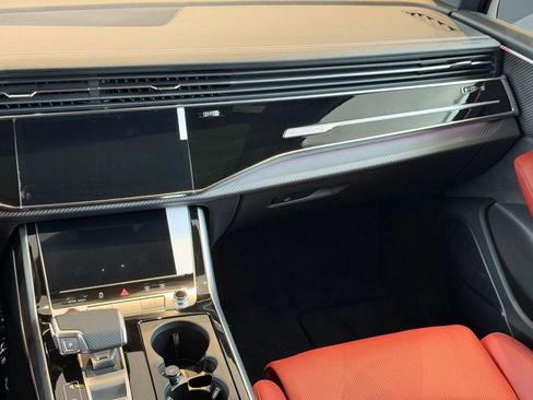 New 2026 Audi SQ7 Premium Plus AWD/4WD image 30