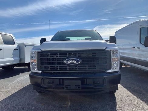 New 2026 Ford F250 XL RWD image 2