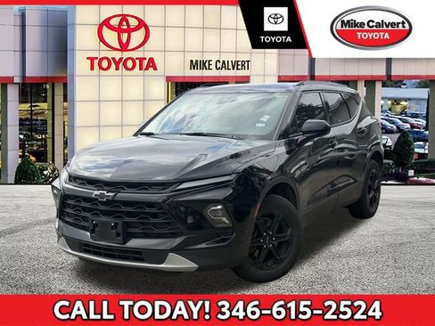Used 2024 Chevrolet Blazer LT w/ Convenience Package FWD image 1